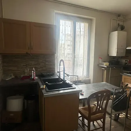 T4 Chaleureux En Plein Centre